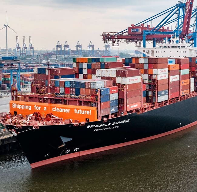 Hapag-Lloyd ship Brussels Express